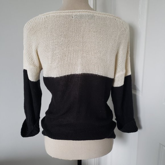 Suzy Shier Colorblock Sweater - Picture 5 of 7